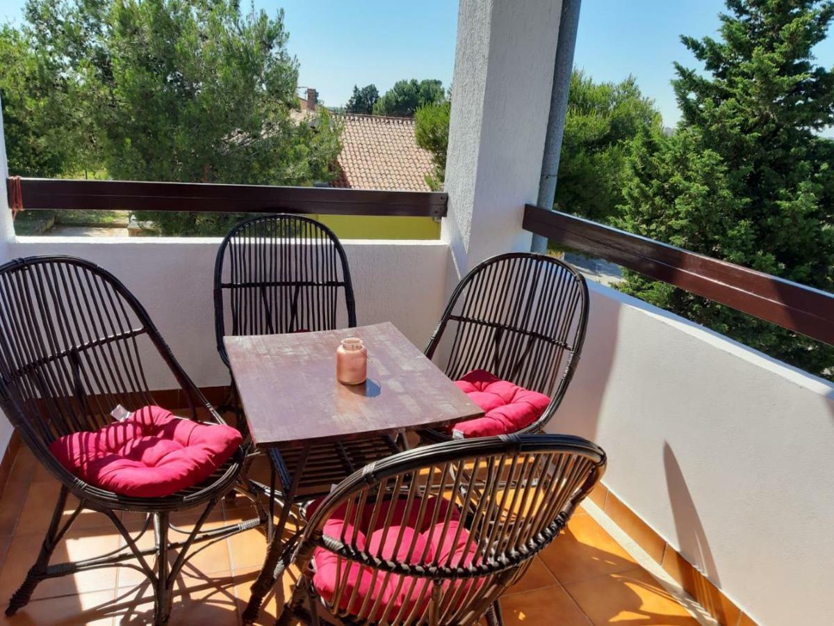 Apartman Igy Vinkuran Kültér fotó