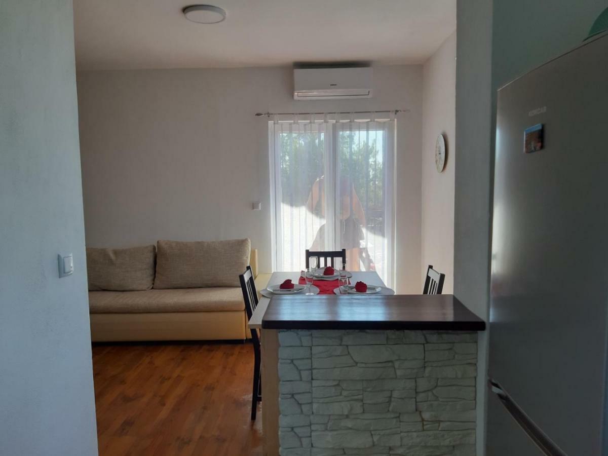 Apartman Igy Vinkuran Kültér fotó