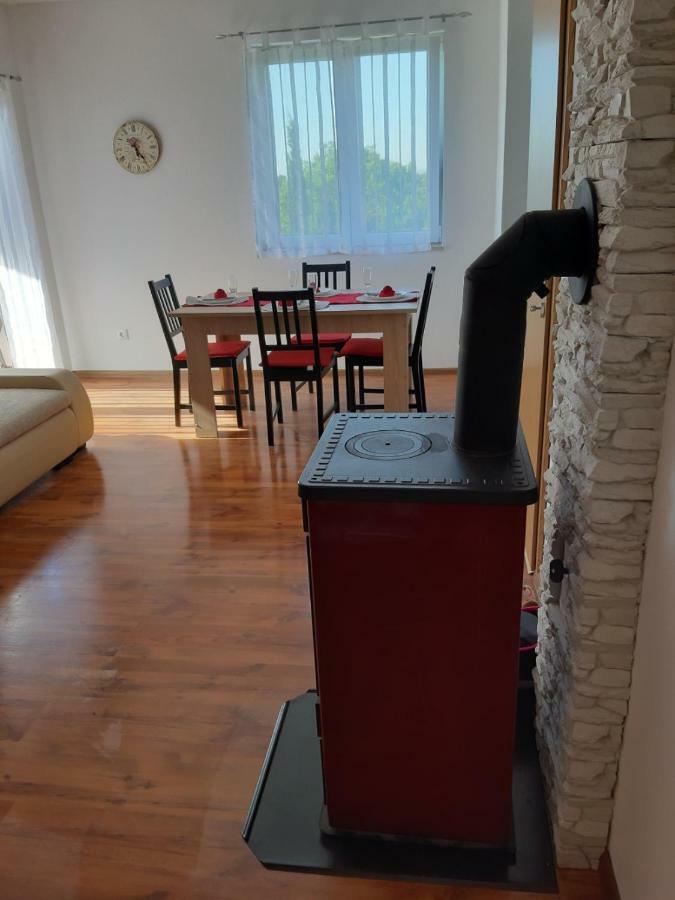 Apartman Igy Vinkuran Kültér fotó